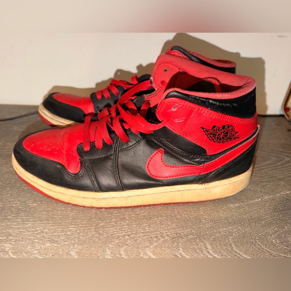 Nike Air Jordan 1 Mid